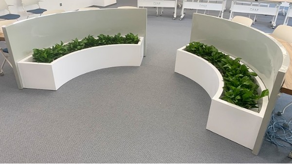 金屬花箱的應用場景及特色優點
